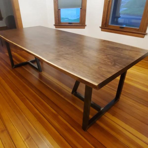 Dinner table, side view