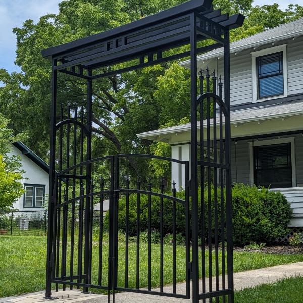 full view of the arbor